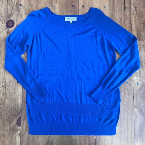 Philosophy Republic Clothing Sweaters - Philosophy Blue Lightweight Knit Sweater High-Low Hem Women's Size Medium A8
